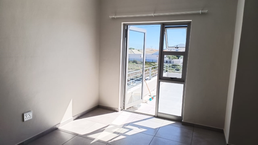 3 Bedroom Property for Sale in Parklands North Western Cape